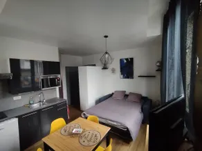 Studio in Basse-Ville with bedroom and sofa bed - Image 3