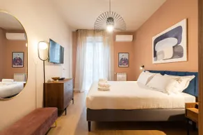 Elegant Home, 2 Parking Spaces & Tram to Florence - Image 4