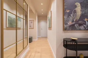 Elegant Home, 2 Parking Spaces & Tram to Florence - Image 3