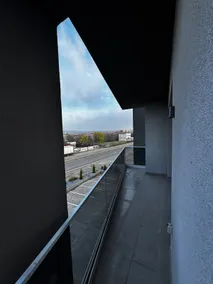 District Delux - Image 4