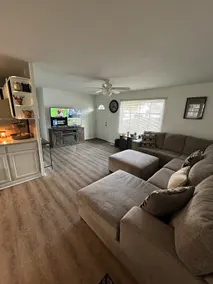 Cozy Kokomo Retreat - Image 2