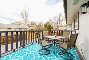 Large 5 BR w/2 King & 3 Queen, 15 Min to Red Rocks - Image 5