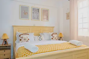 Greenwoods 1BR Short & Long-Term Stays - Image 2