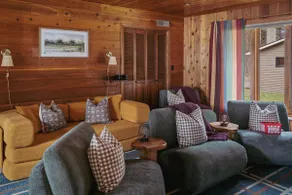 The Painted Turtle: Lakefront-HotTub-Sauna-Theater - Image 3