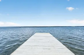 Cayuga Lake Dock Sleeps 10 Near Wineries - Image 3