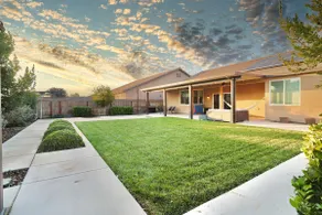 Large 3BR/2Bth House W/ Large Backyard Nr Seqouia - Image 2