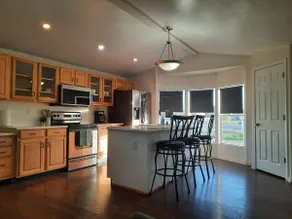 Seclusive hideaway house on your own acre lot! - Image 2