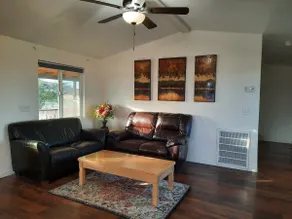 Seclusive hideaway house on your own acre lot! - Image 3