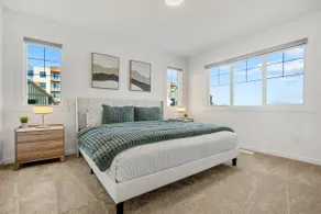 Luxury Family Retreat with Games, King Bed and Garage - Image 3