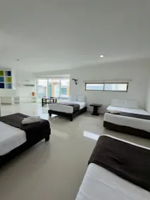 Nice house, private pool, 12 guests, and beach. - Image 3