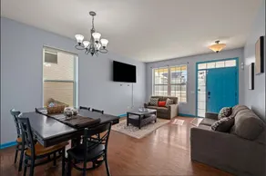 5br Glenmoore Home w/ large backyard - Image 3