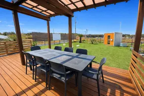 A house surrounded by nature with a sauna, BBQ, outdoor movie theater, 200㎡ dog run, about 90 minutes from Tokyo - Image 2