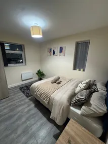 Ashburnam Apartment - Image 2