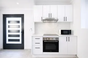 Liverpool CBD Modern 2BR Stay - Image 4