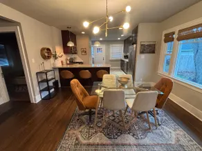 Walkable 3BR Monroe District Mid-Century Craftsman - Image 2