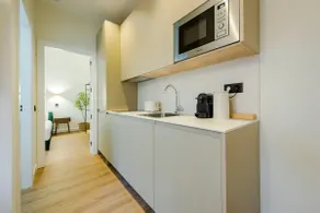 Premium Stay for 4 in Alcalá - Image 5