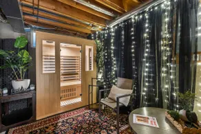 Janesville Repose -Hot Tub, Sauna, Gym, and Games - Image 2