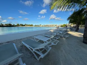 NOK Stylish 3BR Villa By Vistacana - Image 4
