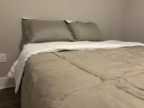 1br,1ba,affordable,5msy,clean, extra bed, private - Image 2