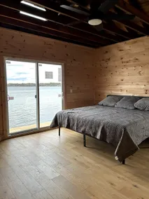 Lakefront Cottage w/ Sauna, Beach, & Paddleboards - Image 5
