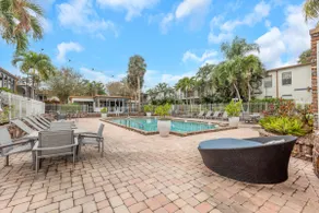 Modern 2BD Apt | TPA 5 min | Pool + GYM + Laundry - Image 3