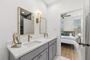 Top5%-Café House-KING-River Ranch-New Construction - Image 4