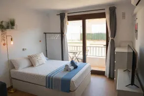 Seaside Studio 2 Min to Beach + Pool · Els Griells - Image 5