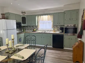 The Gilly House - Image 3