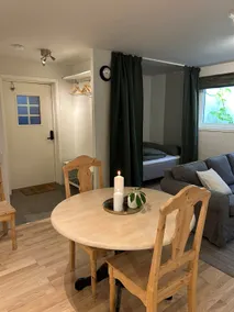 Villa Hagavik - studioleilighet til to, nær sjø og Kysthospitalet - Image 3