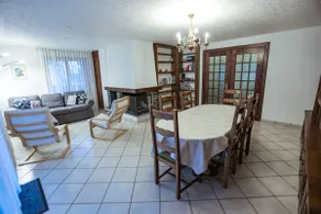 Family apartment in the heart of the village, Champery - Image 2