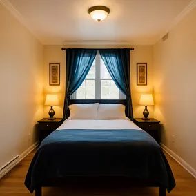 Sunny lower apartment suite - Image 5