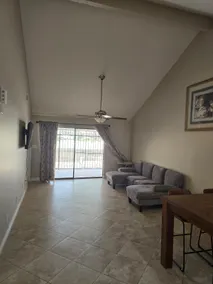 Highland Park Town Home - Image 2