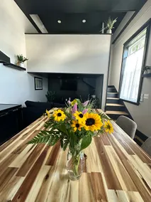 Cute, newly renovated, modern duplex - Unit B - Image 3