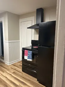 Free Breakfast•Private 1BR apt • Kitchen - Image 3