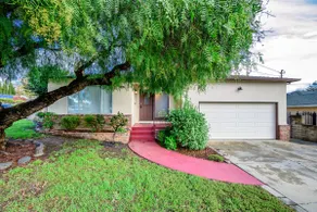 Castro Valley 5BR Home | AC + Free Parking - Image 5