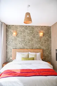 Warm & Cozy 1BR • Parklands-Skyway by Alif - Image 2