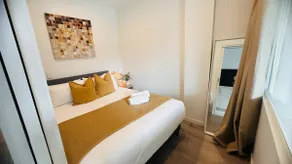 Minimalist City Retreat Opposite the Station - Image 2