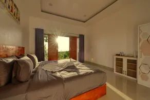 Private Retreat Villa with Sunset View - Image 3