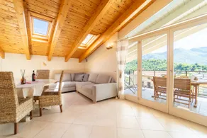 The A-LINE Lake COMO view apt A with pool & garage - Image 5