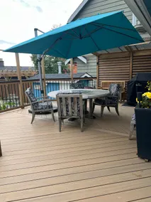 Burnaby–Coquitlam Retreat w/ Pool, near SkyTrain - Image 3