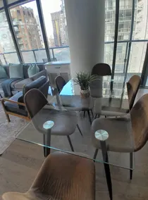 4 beds stay in great location - Image 3