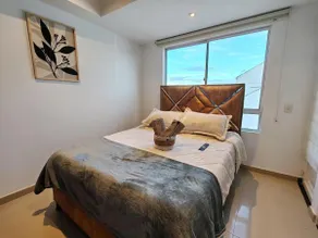 Studio apartment with balcony next to UPTC - Image 2