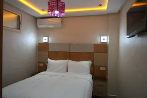 Ifrane apartment with swimming pool - Image 2