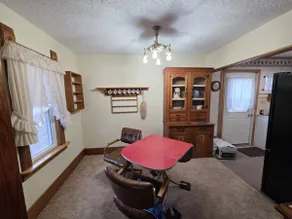 Cozy Family Getaway or Hunters Paradise! - Image 3