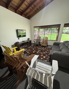 Cottage/Farmhouse - Image 3
