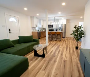 Modern Getaway – 10 min from Two Kings Casino - Image 2