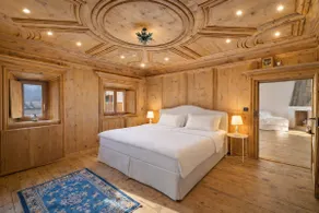 3 bedrooms Old Barn in the center of Samedan - Image 3