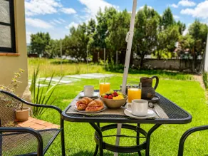 Beautiful house with a garden. Close to downtown Tlax. - Image 3