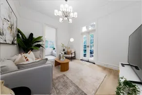 Spacious 3BR Family Home at Central Chatswood - Image 3