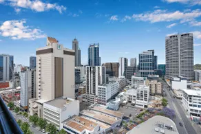 CBD/Perth City 2BR High-Rise Apt+Parking&GymPool - Image 5